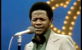 Al Green -  Love And Happiness    *LIVE*